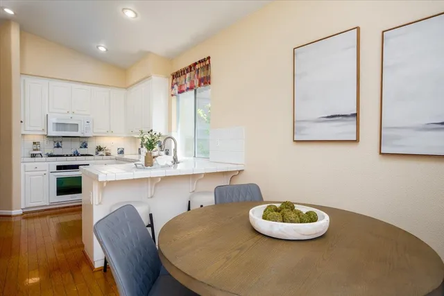 $1,399,000 | 25 Windcrest Lane, South San Francisco, CA 94080