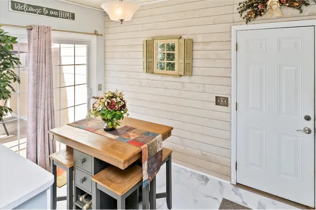 $169,900 | 4081 Mt Read Boulevard, Greece, NY 14616