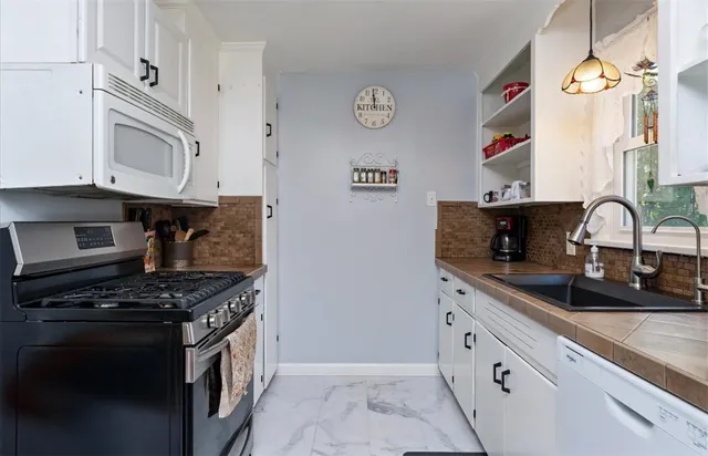 $169,900 | 4081 Mt Read Boulevard, Greece, NY 14616