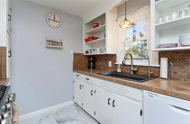 $169,900 | 4081 Mt Read Boulevard, Greece, NY 14616