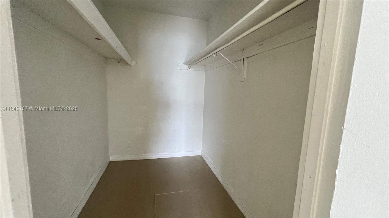 486 Northwest 165th Street, Unit B606 Miami, FL 33169 - Photo 15 of 19 a view of small space