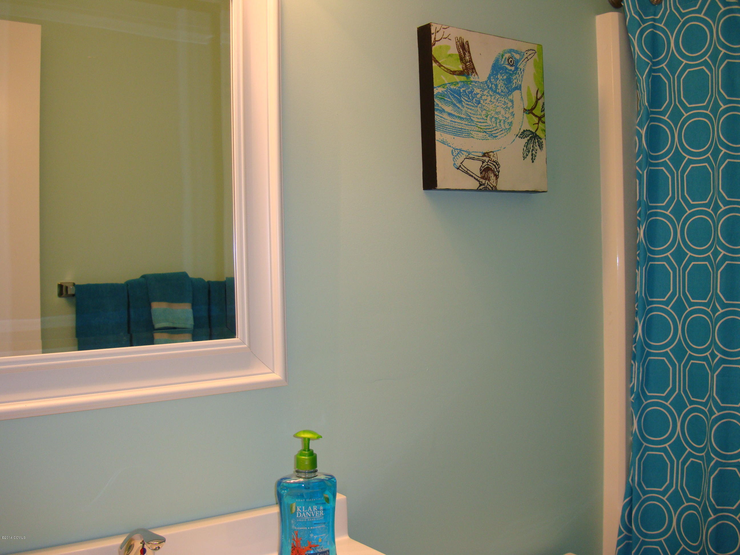 2404 West Fort Macon Road Atlantic Beach, NC 28512 - Photo 11 of 28 Hall Bath