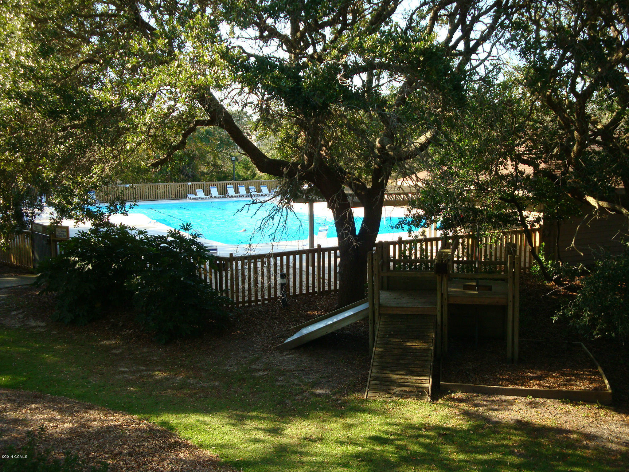 2404 West Fort Macon Road Atlantic Beach, NC 28512 - Photo 17 of 28 Playground