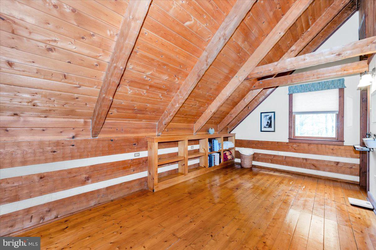 16926 Sprecher Road Sharpsburg, MD 21782 - Photo 26 of 76 Rustic charm in a cozy loft space.