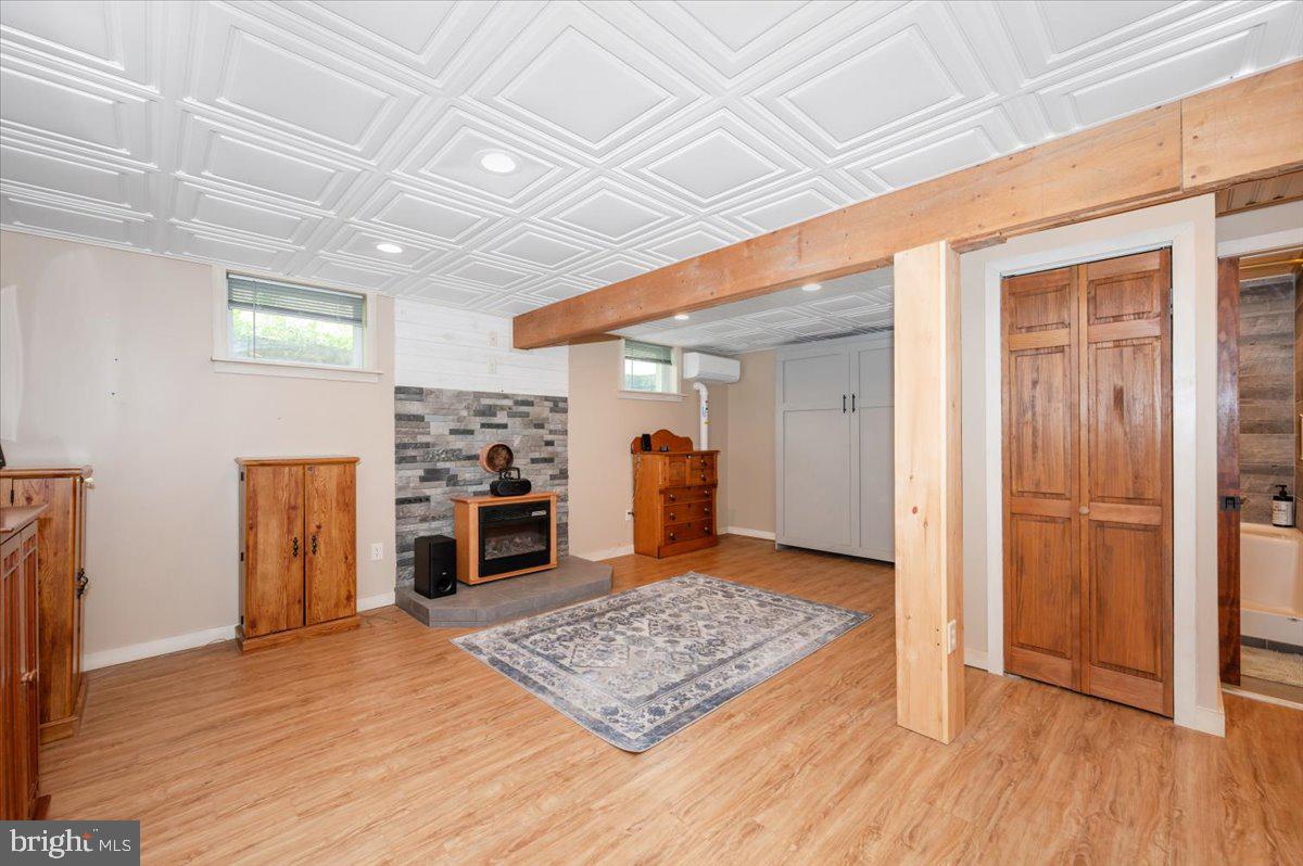 16926 Sprecher Road Sharpsburg, MD 21782 - Photo 33 of 76 Spacious basement with modern charm.