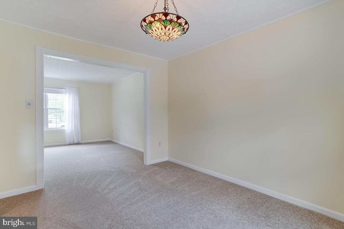 6456 Skipton Drive Hanover, MD 21076 - Photo 13 of 75 Dining room