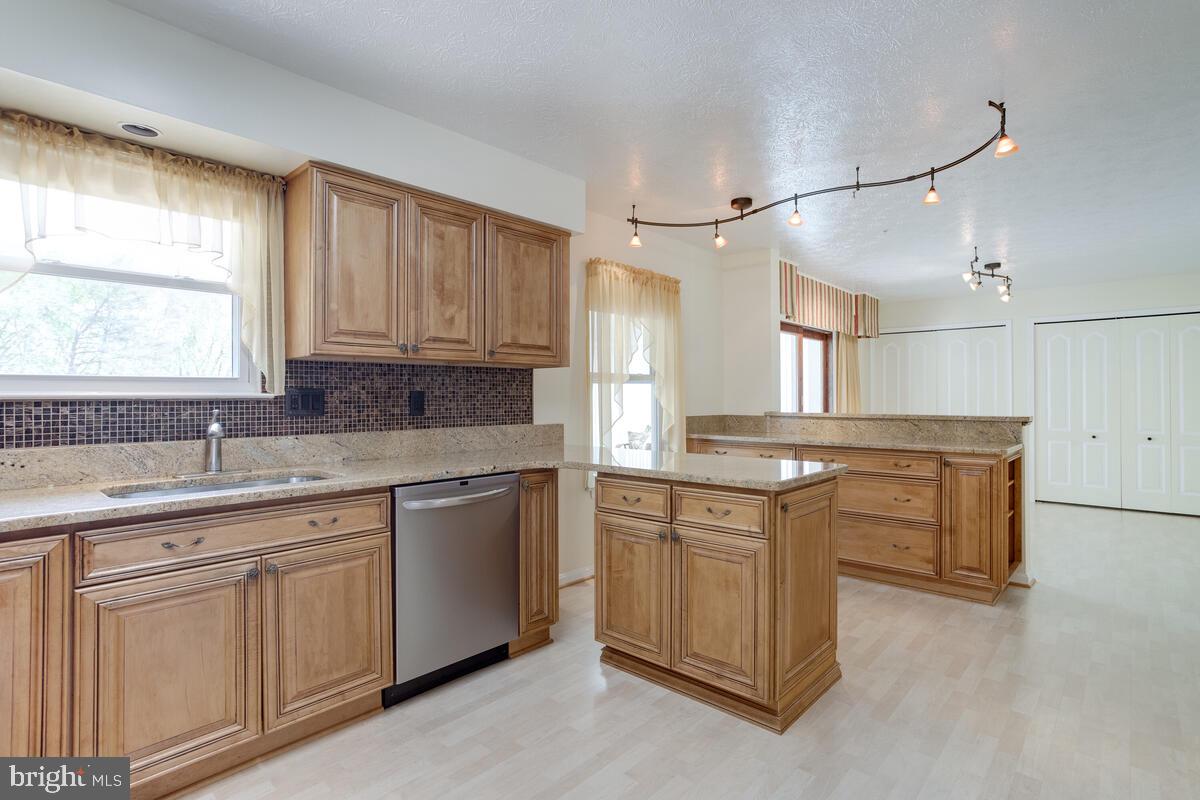 6456 Skipton Drive Hanover, MD 21076 - Photo 14 of 75 Kitchen view from dining room