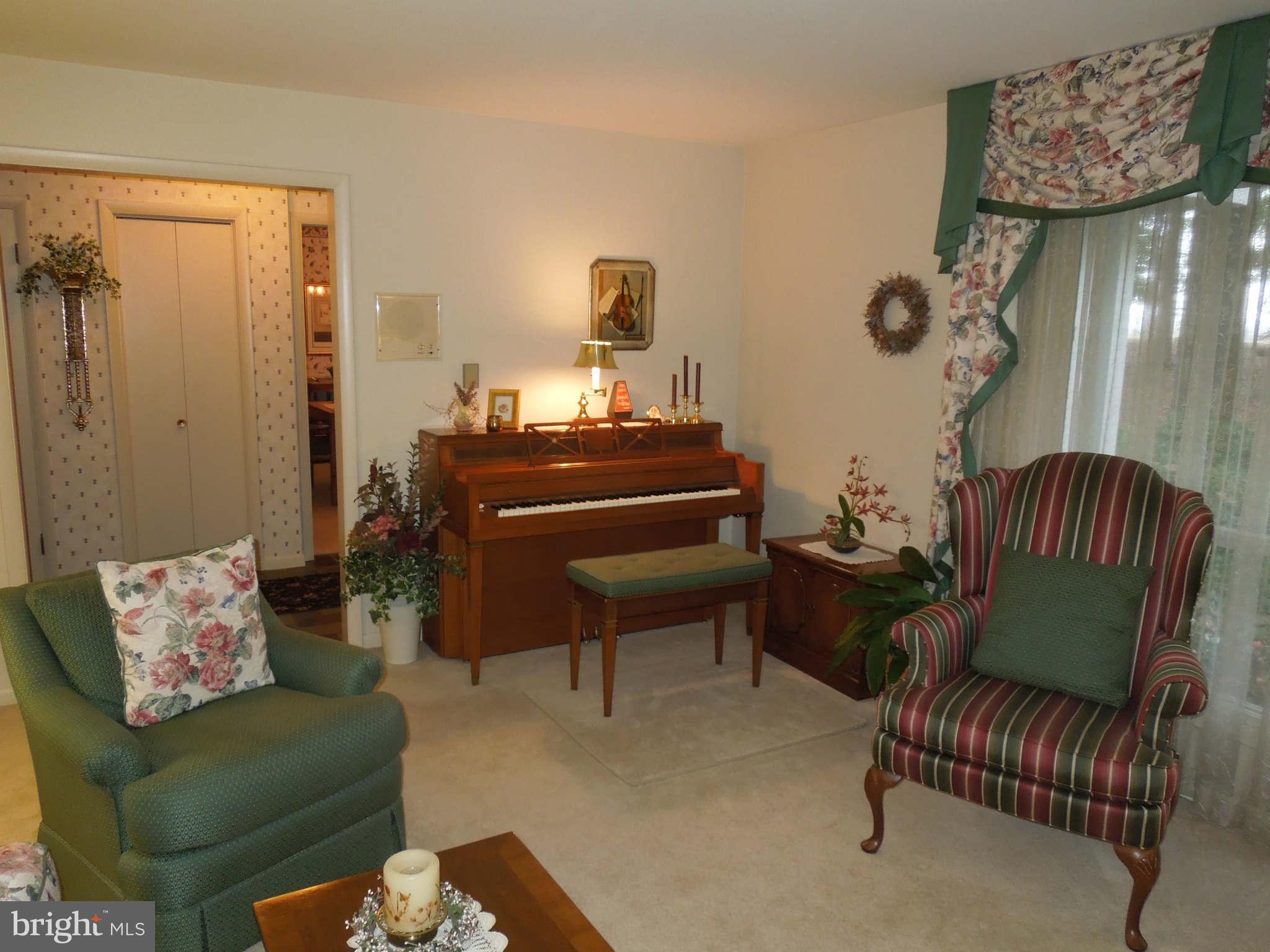 295 Bucher John Road Union Bridge, MD 21791 - Photo 17 of 30 Living Room Other