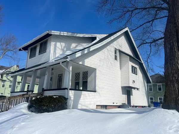 $269,900 | 89 Bristol Street, Springfield, MA 01109