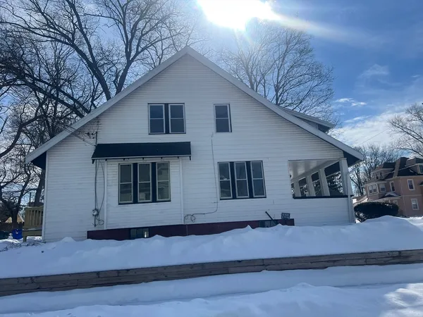 $269,900 | 89 Bristol Street, Springfield, MA 01109