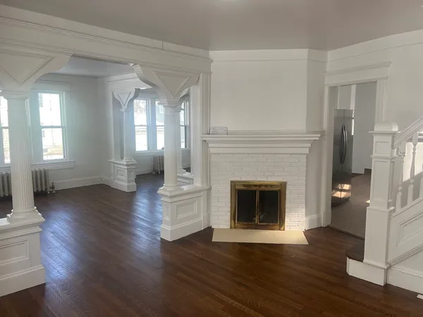 $269,900 | 89 Bristol Street, Springfield, MA 01109