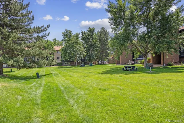 $450,000 | 800 West Moorhead Circle, Unit E, Boulder, CO 80305