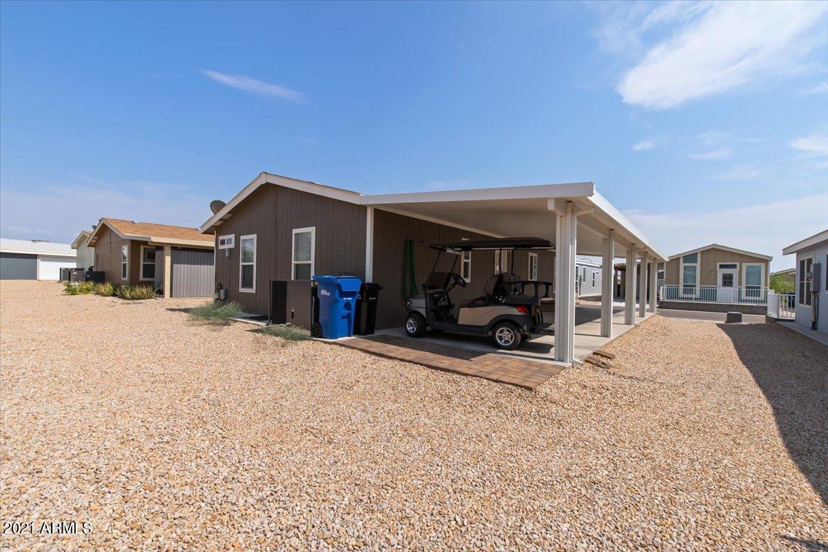 8865 East Baseline Road, Unit 334 Mesa, AZ 85209 - Photo 5 of 26 Backyard common space
