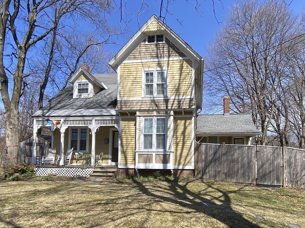 107 Shelburne Road Greenfield, MA 01301 - Photo 1 of 38 Gallery Image 1