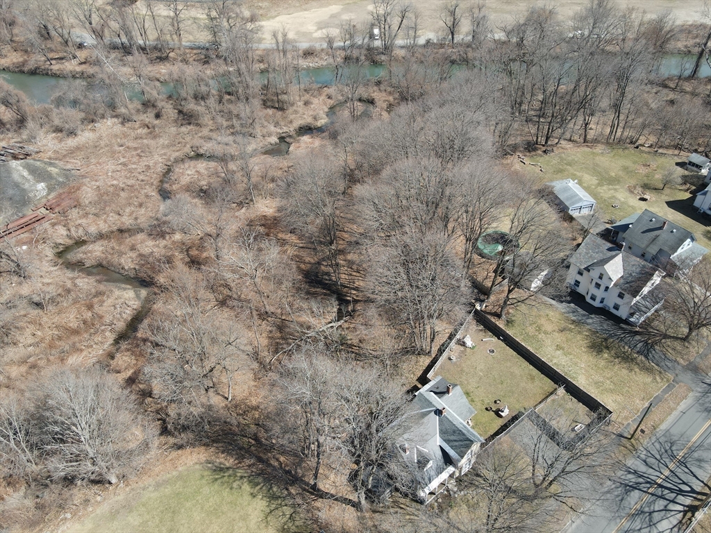 107 Shelburne Road Greenfield, MA 01301 - Photo 13 of 38 Gallery Image 13