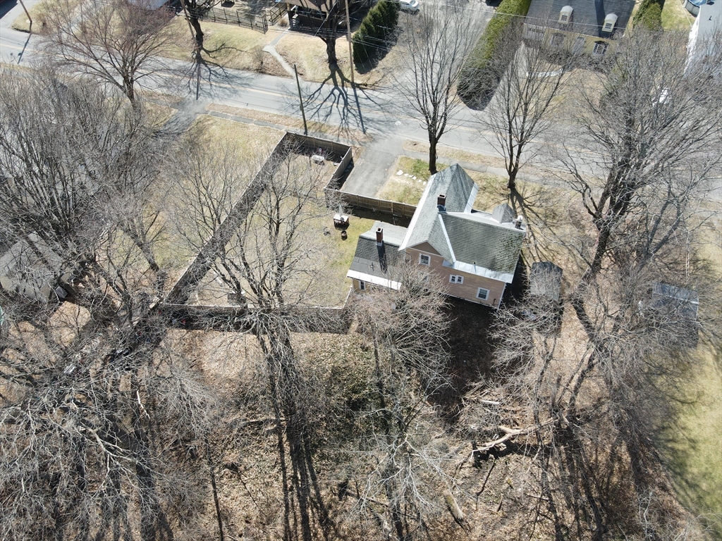 107 Shelburne Road Greenfield, MA 01301 - Photo 14 of 38 Gallery Image 14