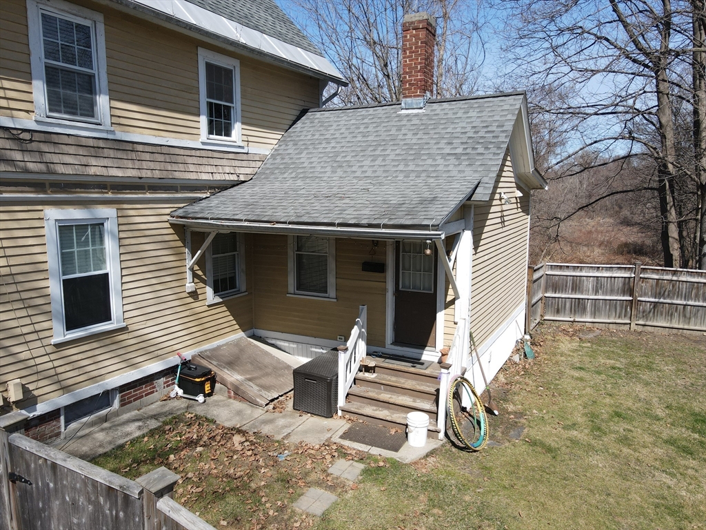 107 Shelburne Road Greenfield, MA 01301 - Photo 4 of 38 Gallery Image 4