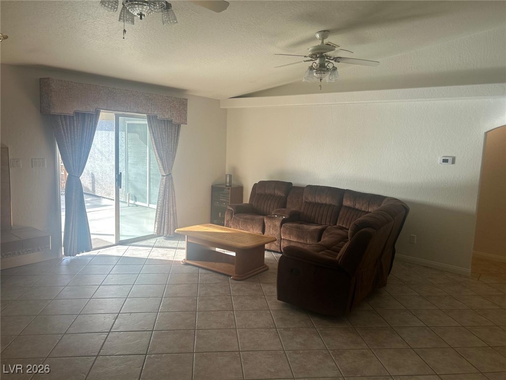 4465 East Cleveland Avenue Las Vegas, NV 89104 - Photo 11 of 50