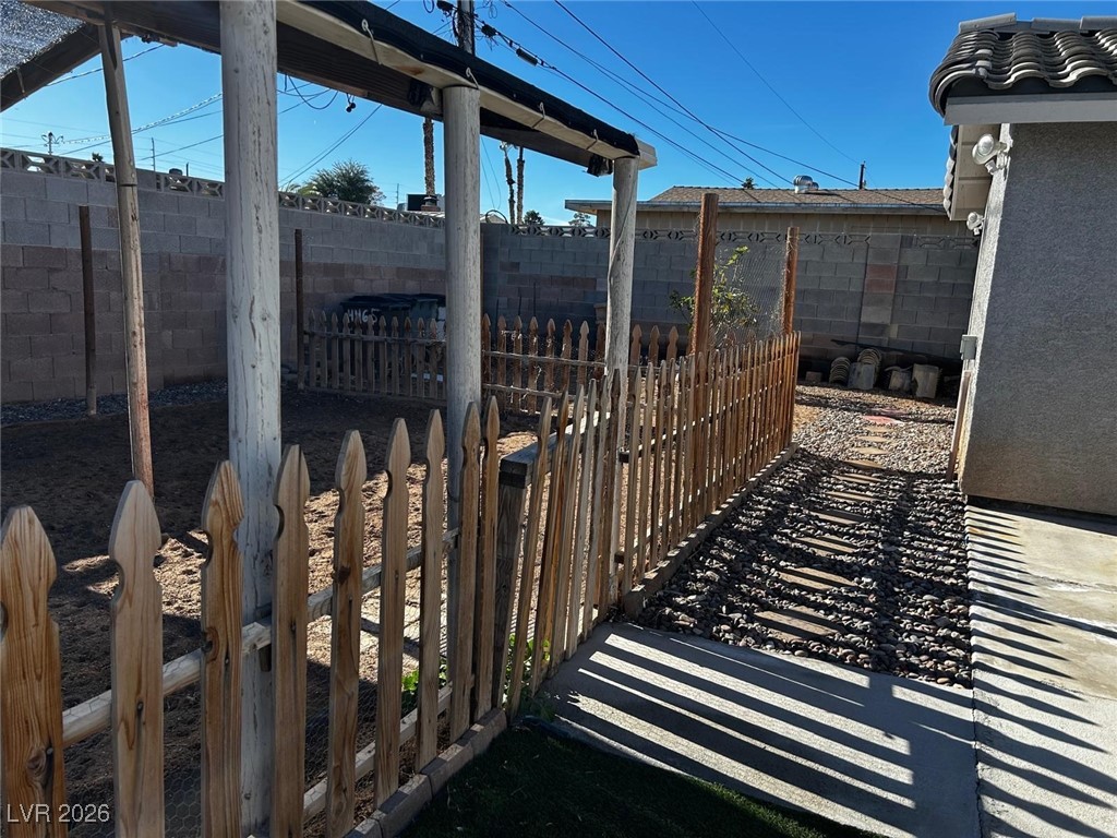 4465 East Cleveland Avenue Las Vegas, NV 89104 - Photo 43 of 50