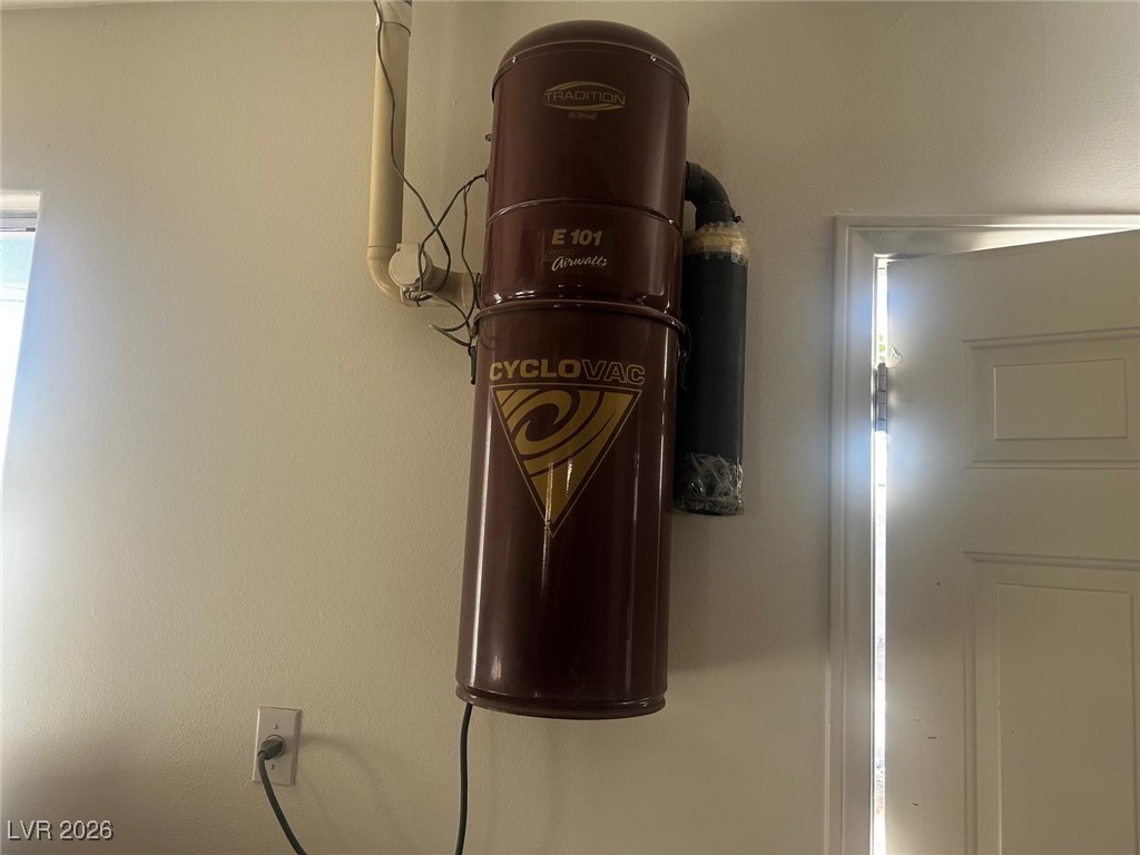 4465 East Cleveland Avenue Las Vegas, NV 89104 - Photo 49 of 50