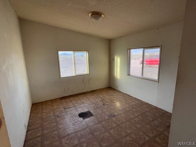 3841 Eloy Road Golden Valley, AZ 86413 - Photo 5 of 15