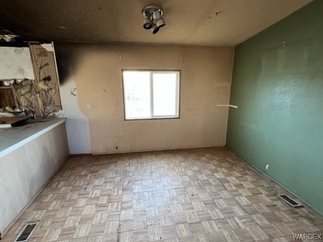 3841 Eloy Road Golden Valley, AZ 86413 - Photo 8 of 15