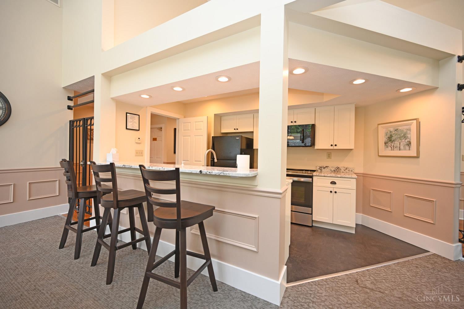 1009 Cedar Ridge Drive, Unit 4 Cincinnati, OH 45245 - Photo 44 of 45