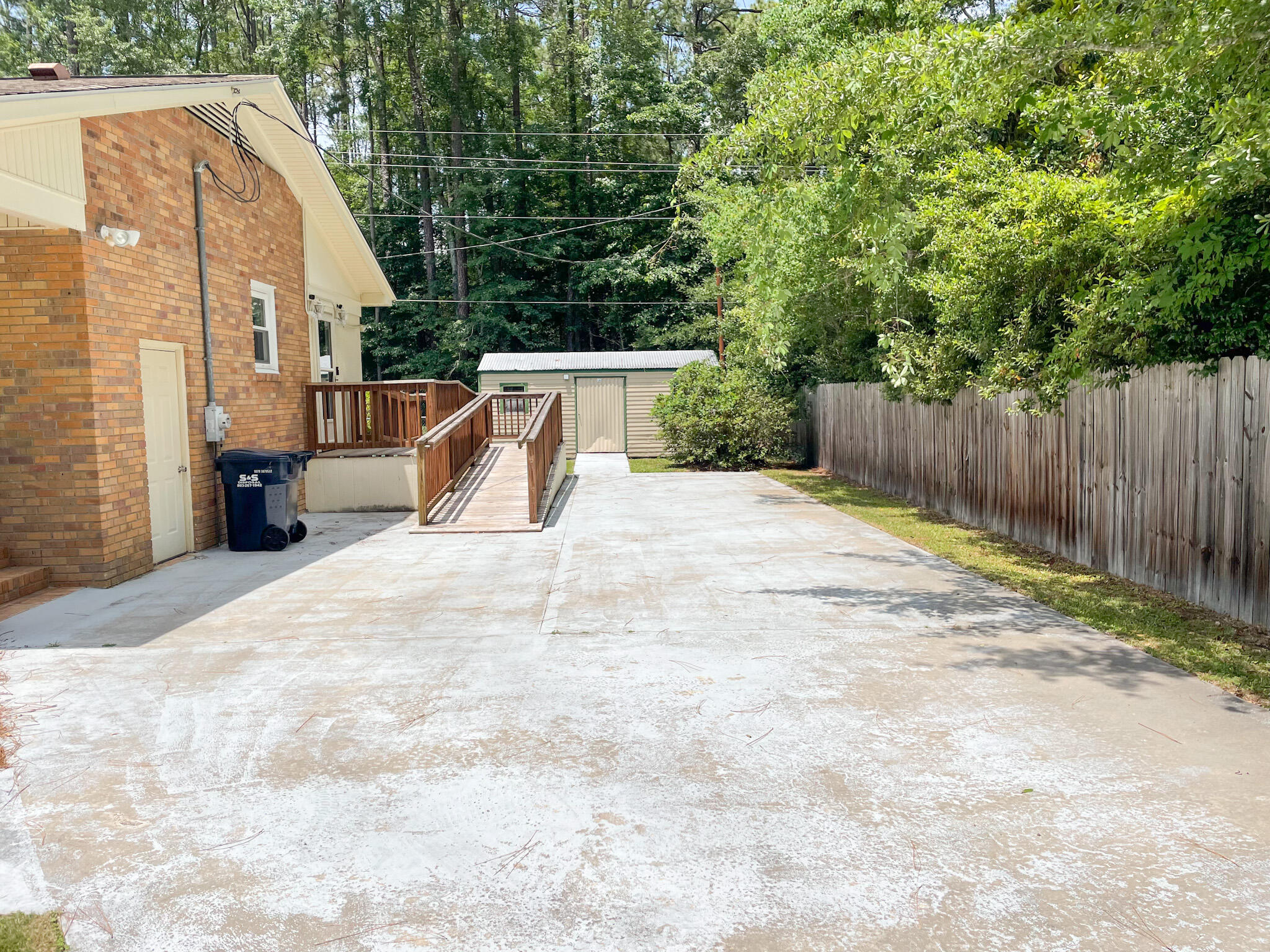 378 Otis Road Walterboro, SC 29488 - Photo 3 of 38 IMG_2646