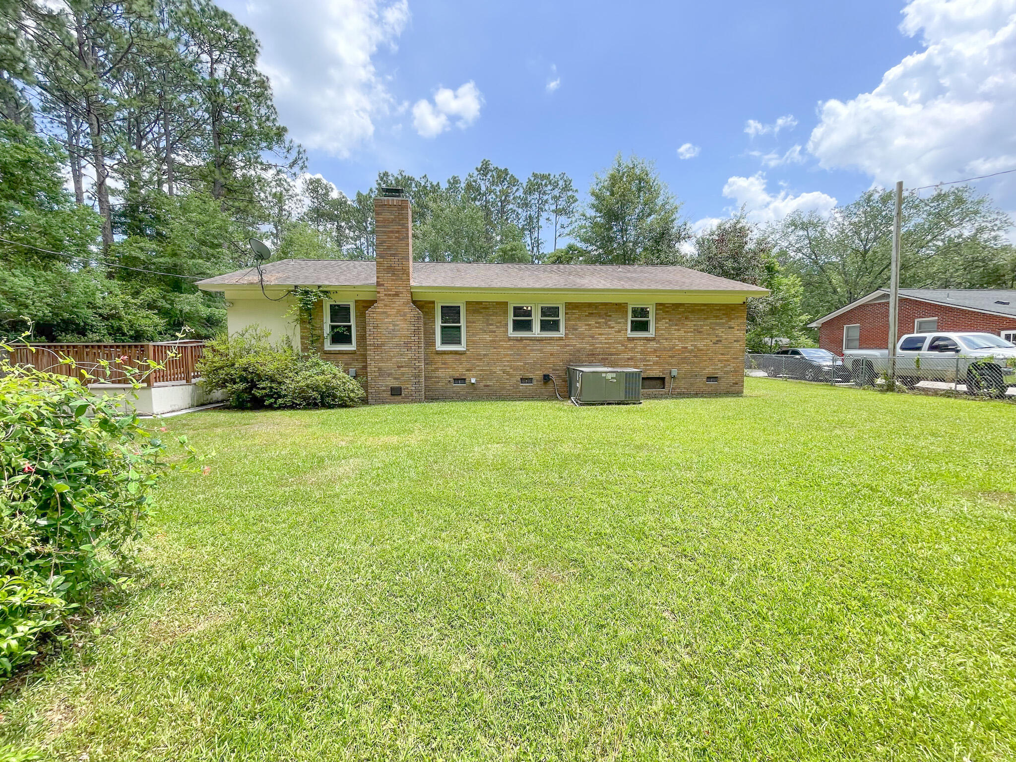 378 Otis Road Walterboro, SC 29488 - Photo 4 of 38 IMG_2647