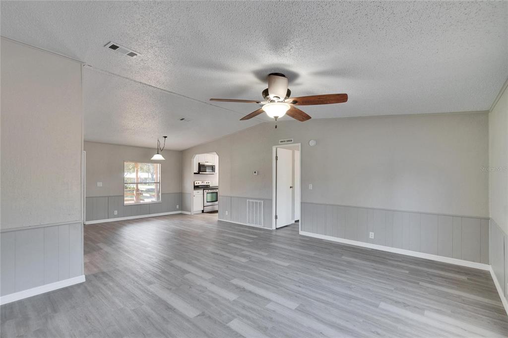 5509 Davis Road Lakeland, FL 33810 - Photo 6 of 40