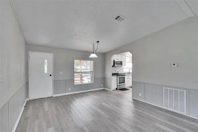 $250,000 | 5509 Davis Road, Lakeland, FL 33810