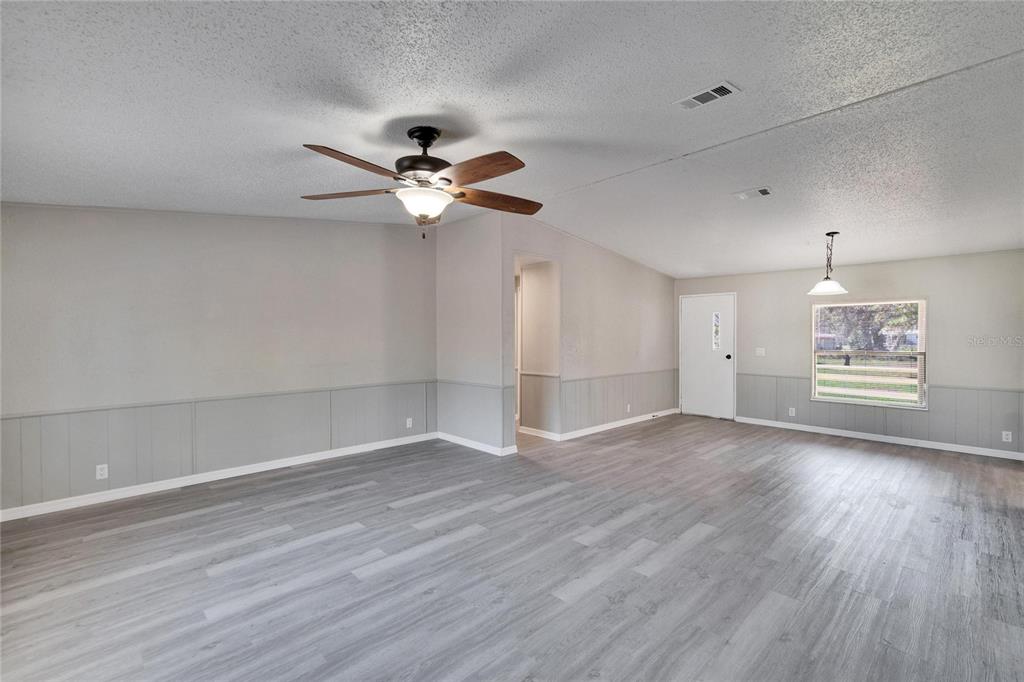 5509 Davis Road Lakeland, FL 33810 - Photo 8 of 40