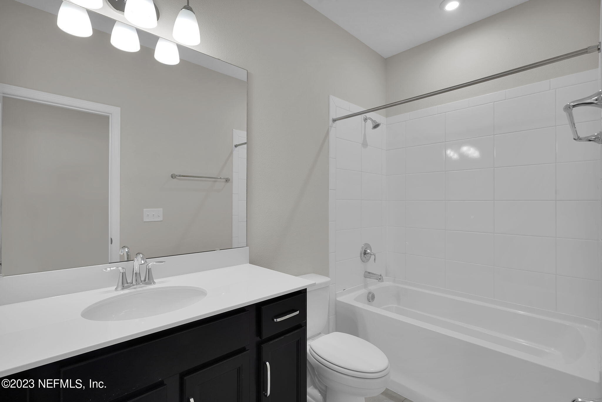 3864 Eagle Rock Road Middleburg, FL 32068 - Photo 10 of 53 bathroom 2