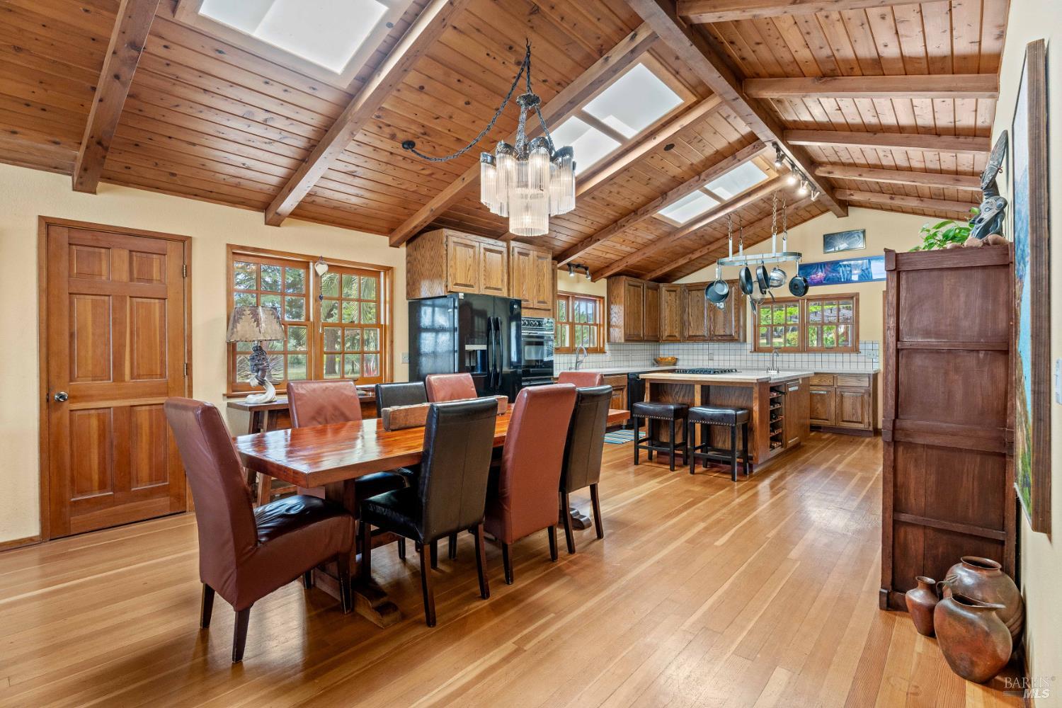 3760 King Ranch Road Ukiah, CA 95482 - Photo 10 of 44