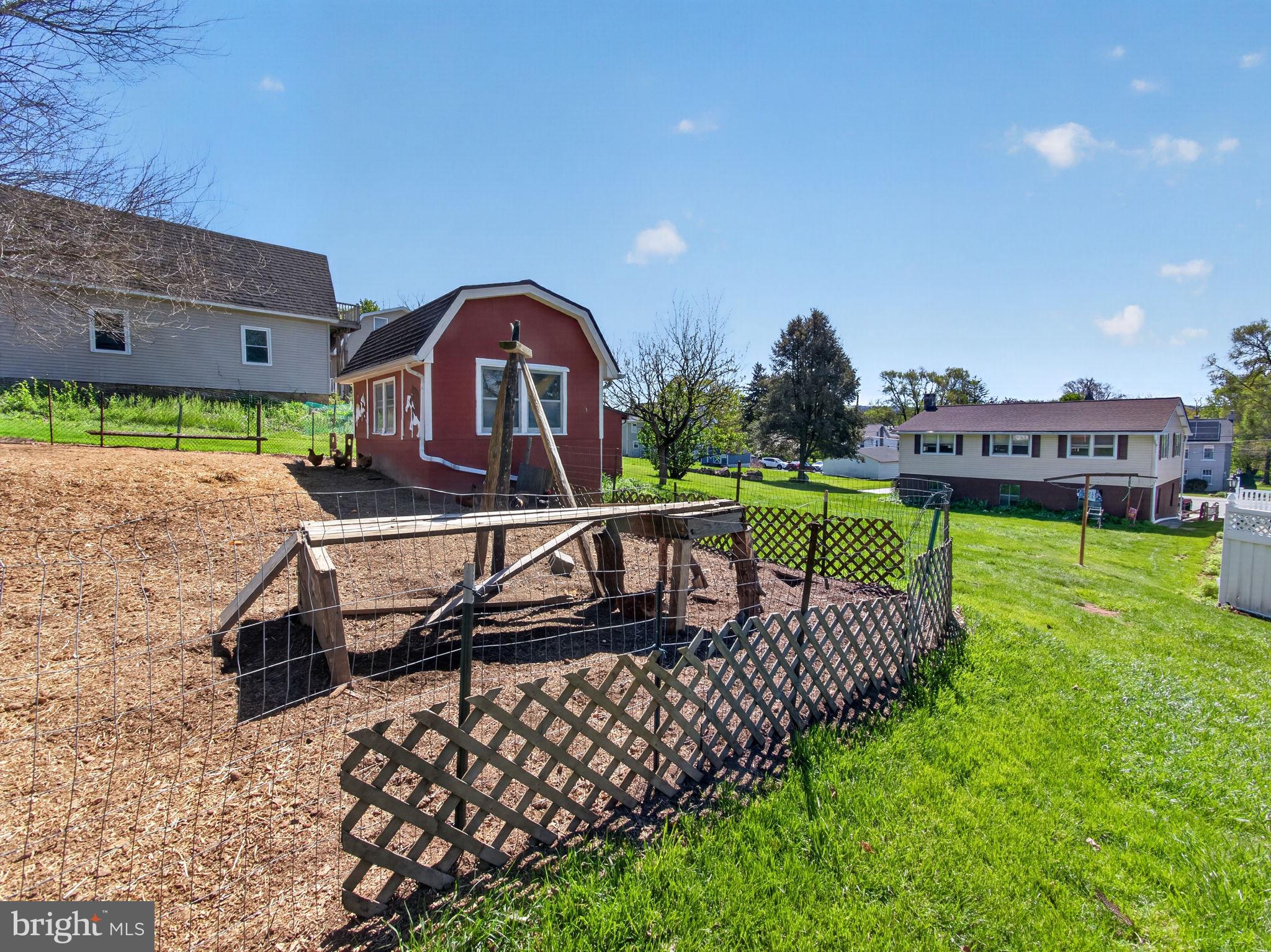 8275 Mertztown Road Alburtis, PA 18011 - Photo 19 of 53