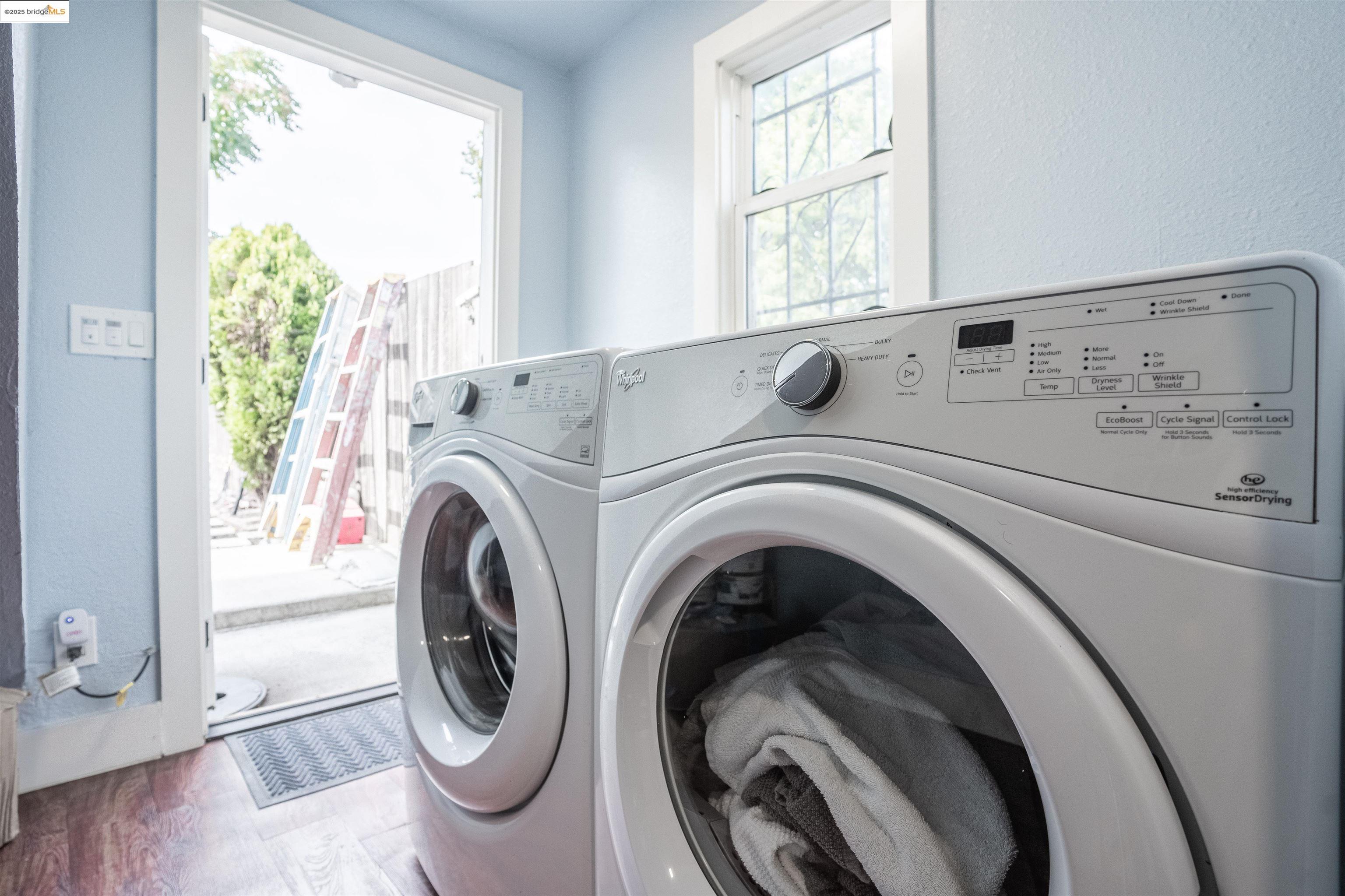 527 Chester Street Oakland, CA 94607 - Photo 32 of 59