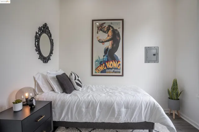 $999,000 | 527 Chester Street, Oakland, CA 94607