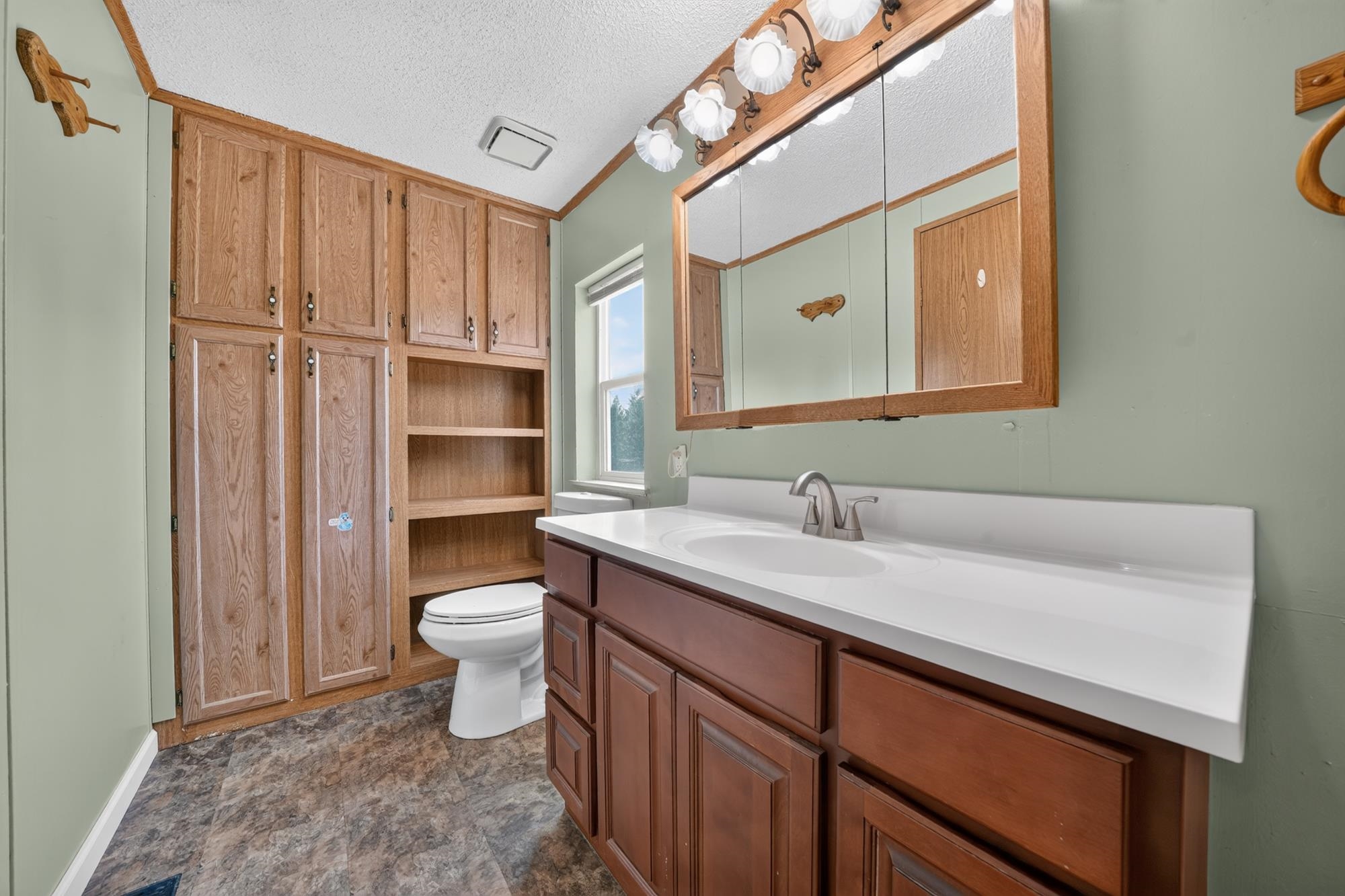 20628 North Mt Carlton Road Mead, WA 99021 - Photo 30 of 43 Gallery Image 30