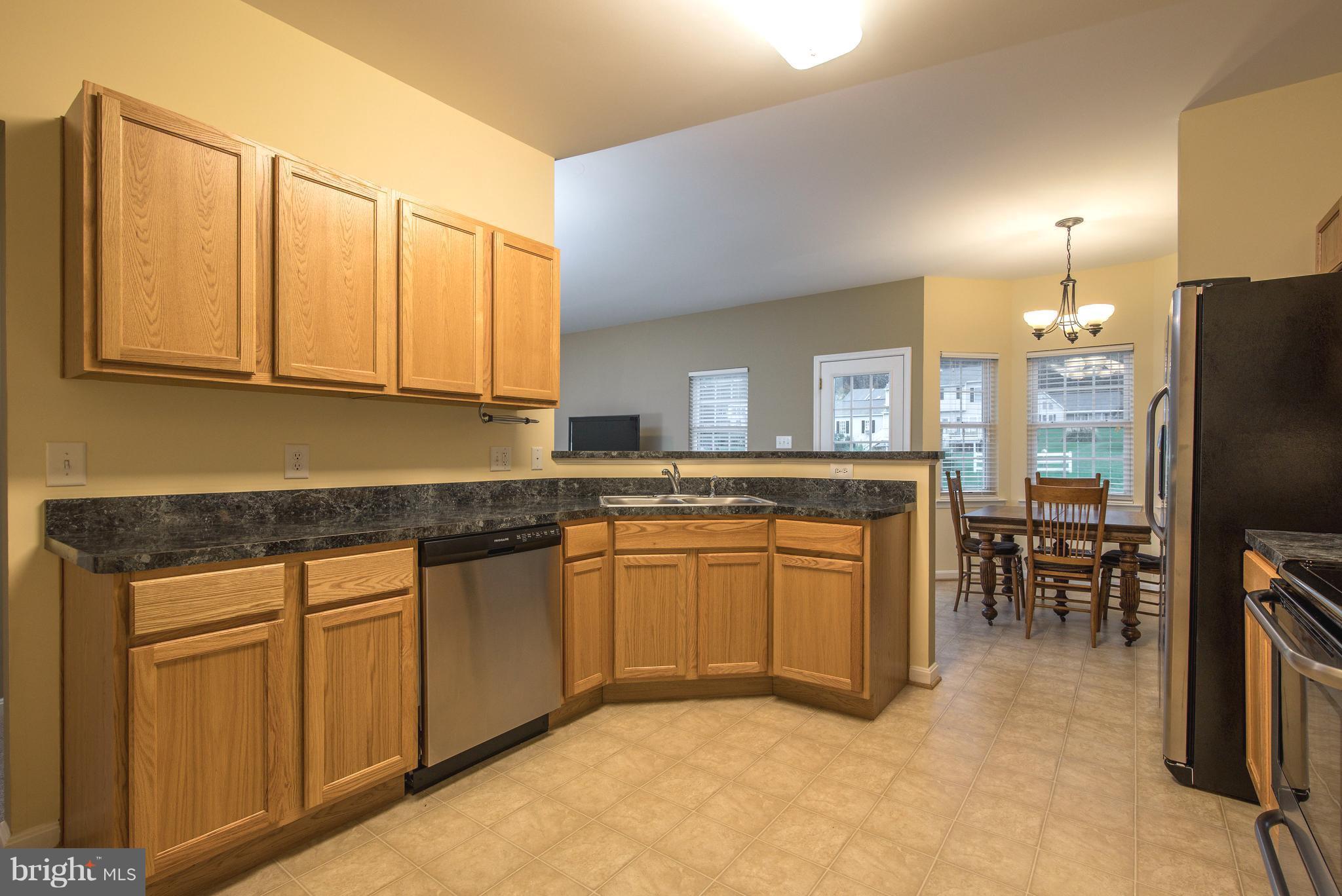 6482 Tides Road King George, VA 22485 - Photo 8 of 24 Kitchen
