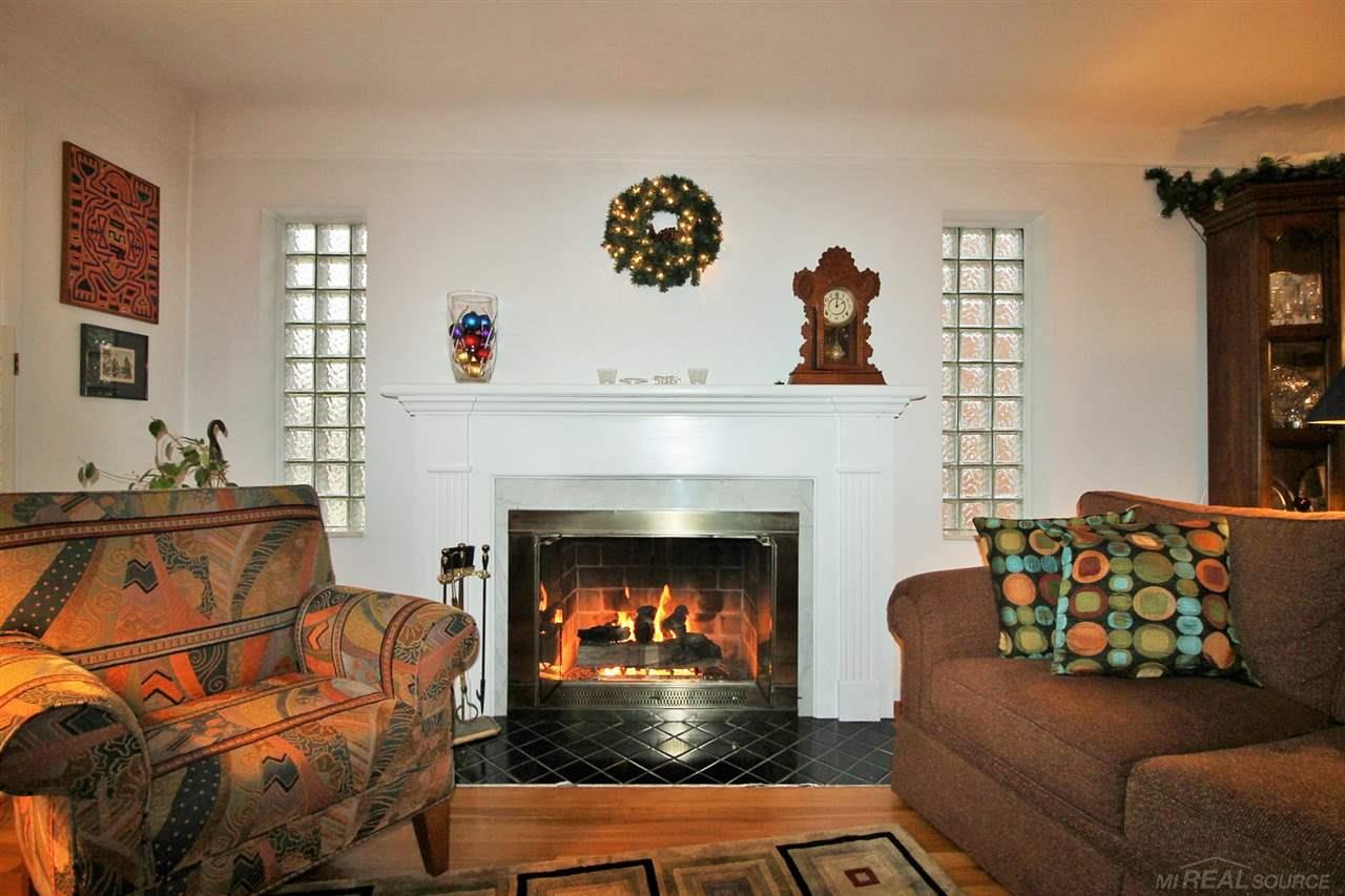 735 Harcourt Road, Unit 737 Grosse Pointe Park, MI 48230 - Photo 18 of 55