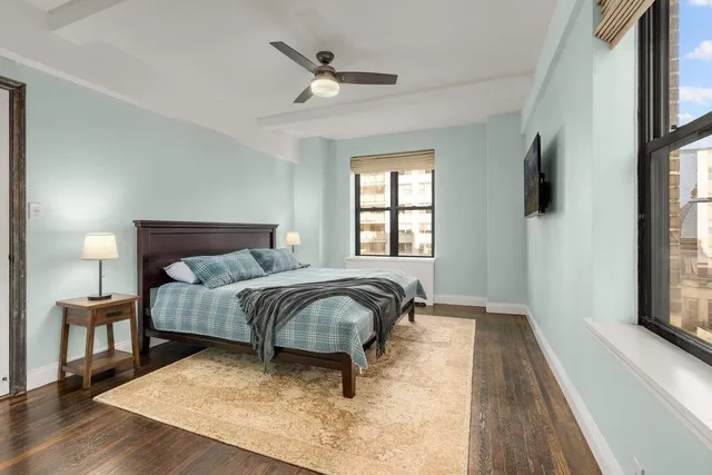 $2,270,000 | 12 West 72nd Street, Unit 14DE | Upper West Side