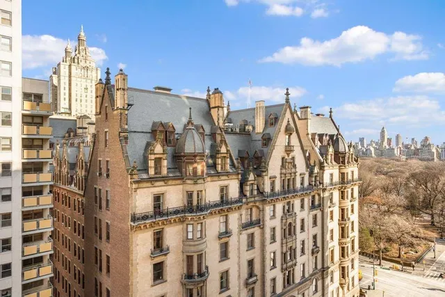 $2,270,000 | 12 West 72nd Street, Unit 14DE | Upper West Side