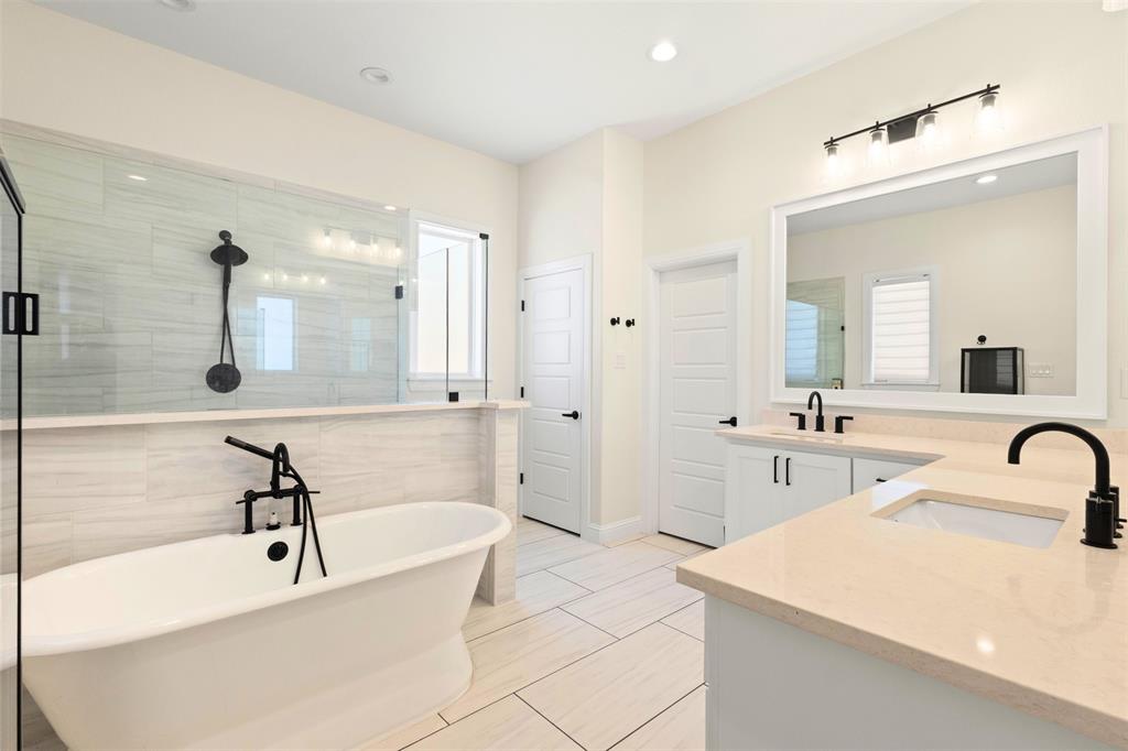 904 Taylor Branch Springtown, TX 76082 - Photo 15 of 37