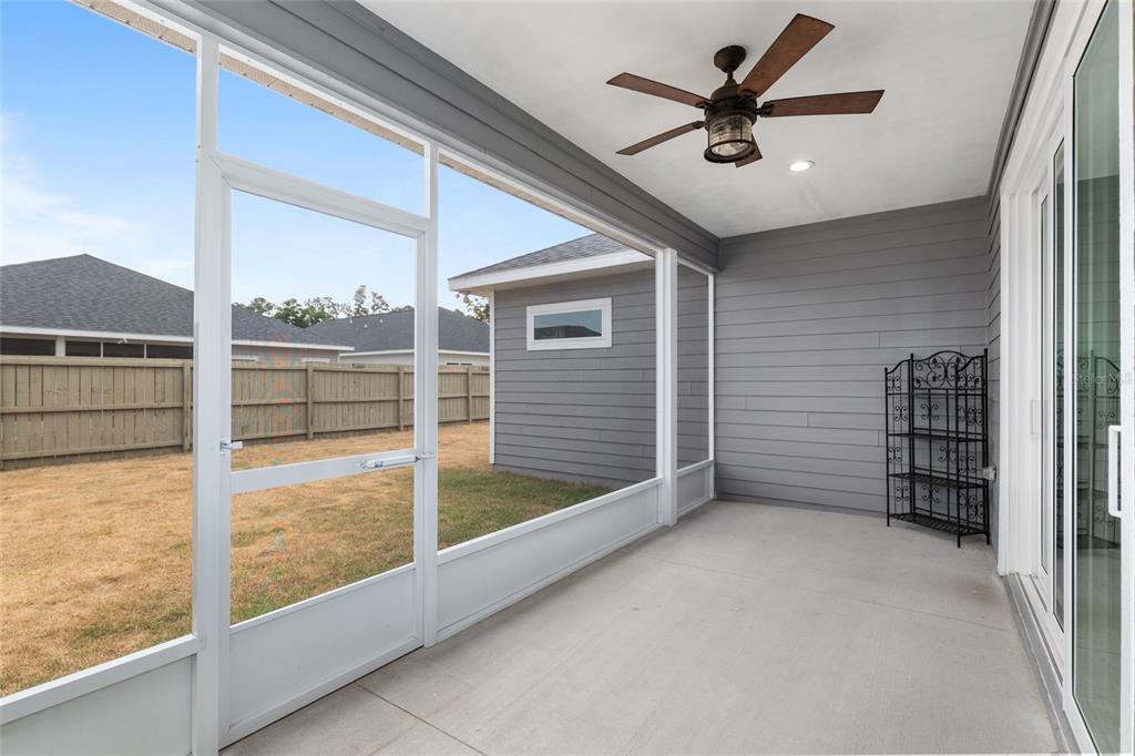 1719 Southwest 72nd Circle Gainesville, FL 32607 - Photo 53 of 68 Screened lanai