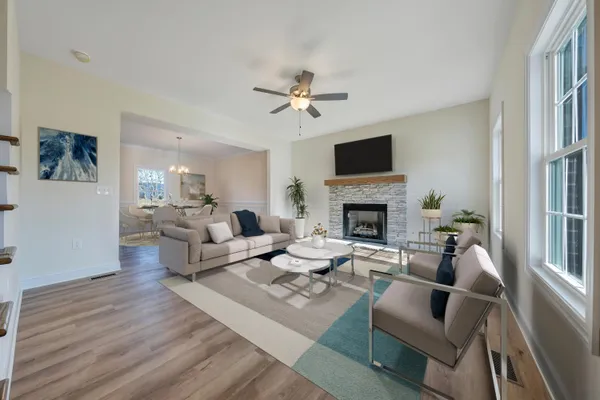 $444,950 | 2825 Russlen Drive, Salem, VA 24153
