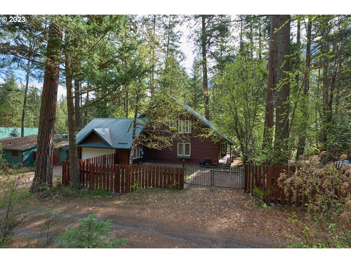 60009 Pollock Road Wallowa Lake, OR 97846 - Photo 1 of 25