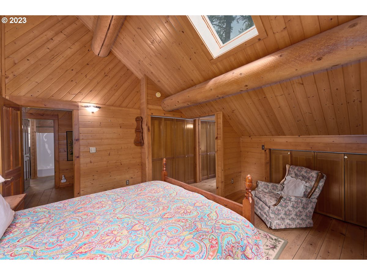60009 Pollock Road Wallowa Lake, OR 97846 - Photo 16 of 25 Bedroom