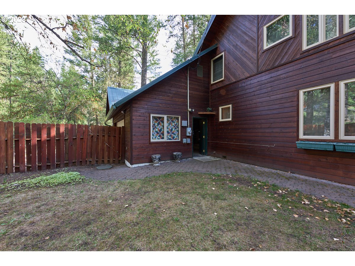 60009 Pollock Road Wallowa Lake, OR 97846 - Photo 22 of 25