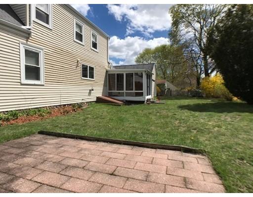 20 Standish Road Lynn, MA 01904 - Photo 6 of 28 Gallery Image 6