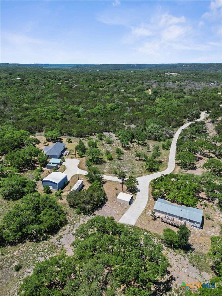 506 Oak Grove Road San Marcos, TX 78666 - Photo 37 of 40 AI Driveway